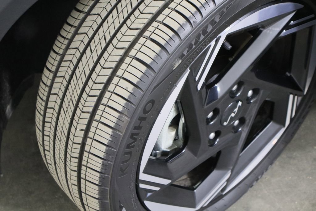 Used 2025 Kia K4 EX image 35