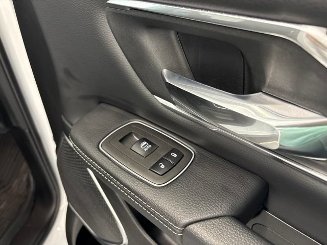Used 2023 RAM 1500 Laramie AWD/4WD image 26