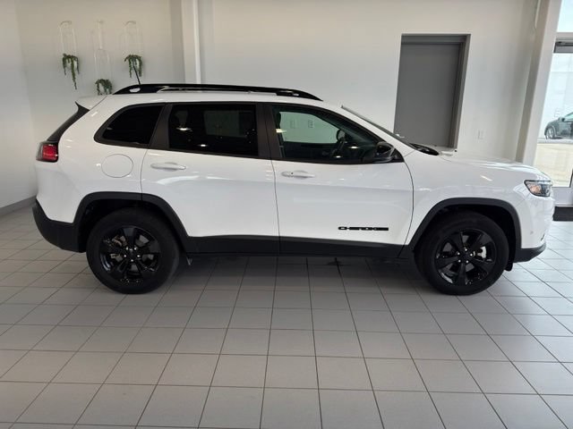 Used 2023 Jeep Cherokee Altitude Lux w/ Lux Elite Package AWD/4WD image 41