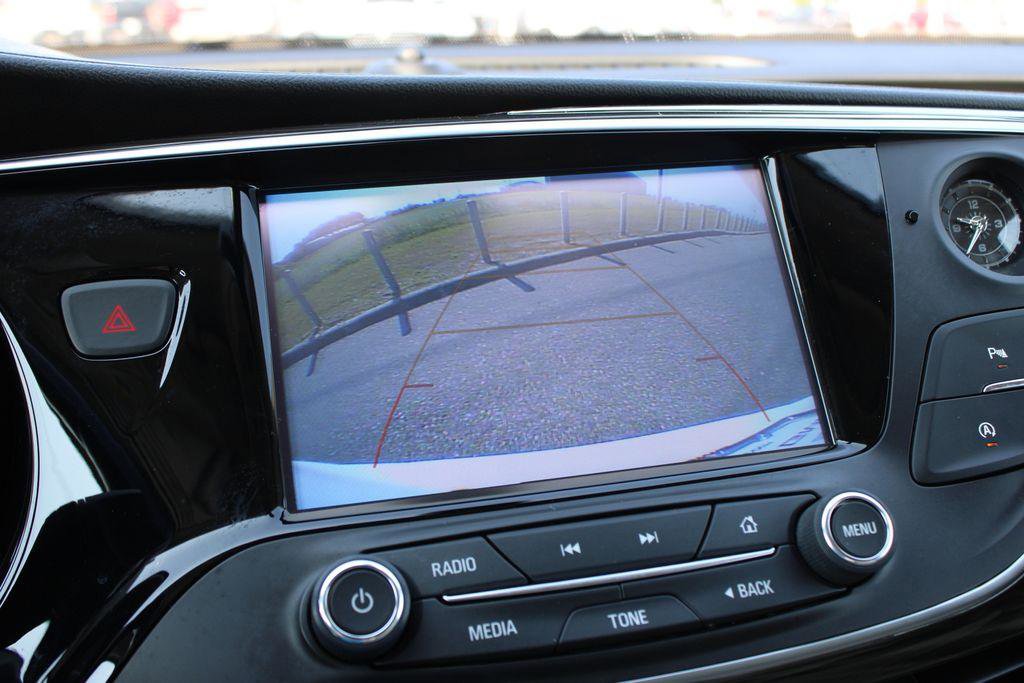 Used 2020 Buick Envision Essence w/ Experience Buick Package FWD image 15