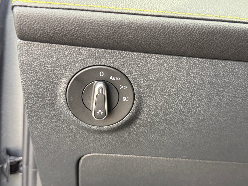 New 2027 Volkswagen Taos Sport AWD/4WD image 20