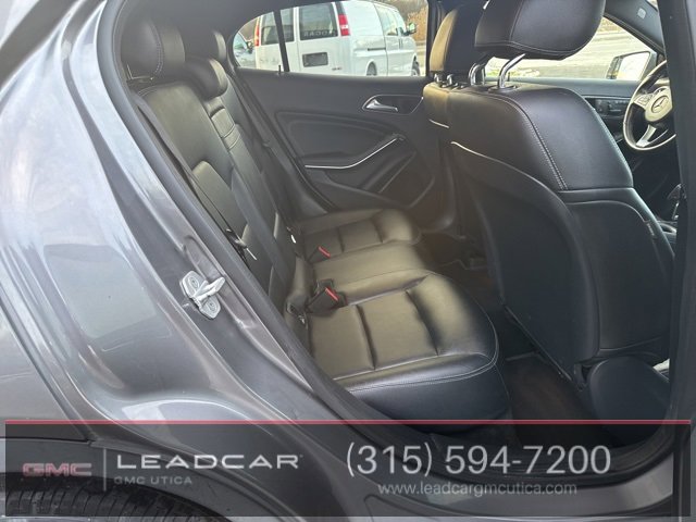 Used 2017 Mercedes-Benz GLA 250 4MATIC image 12