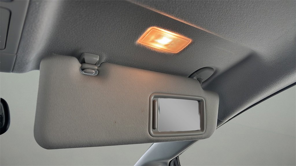 Used 2014 Toyota Prius Four image 31