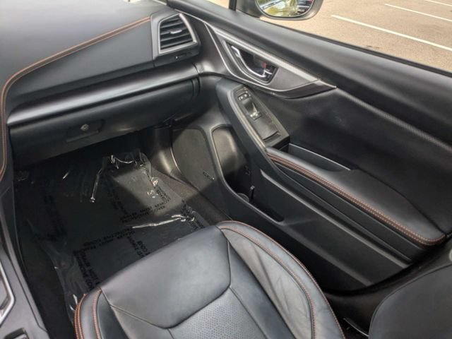 Used 2022 Subaru Crosstrek 2.5i Limited w/ Moonroof Package 2 AWD/4WD image 16
