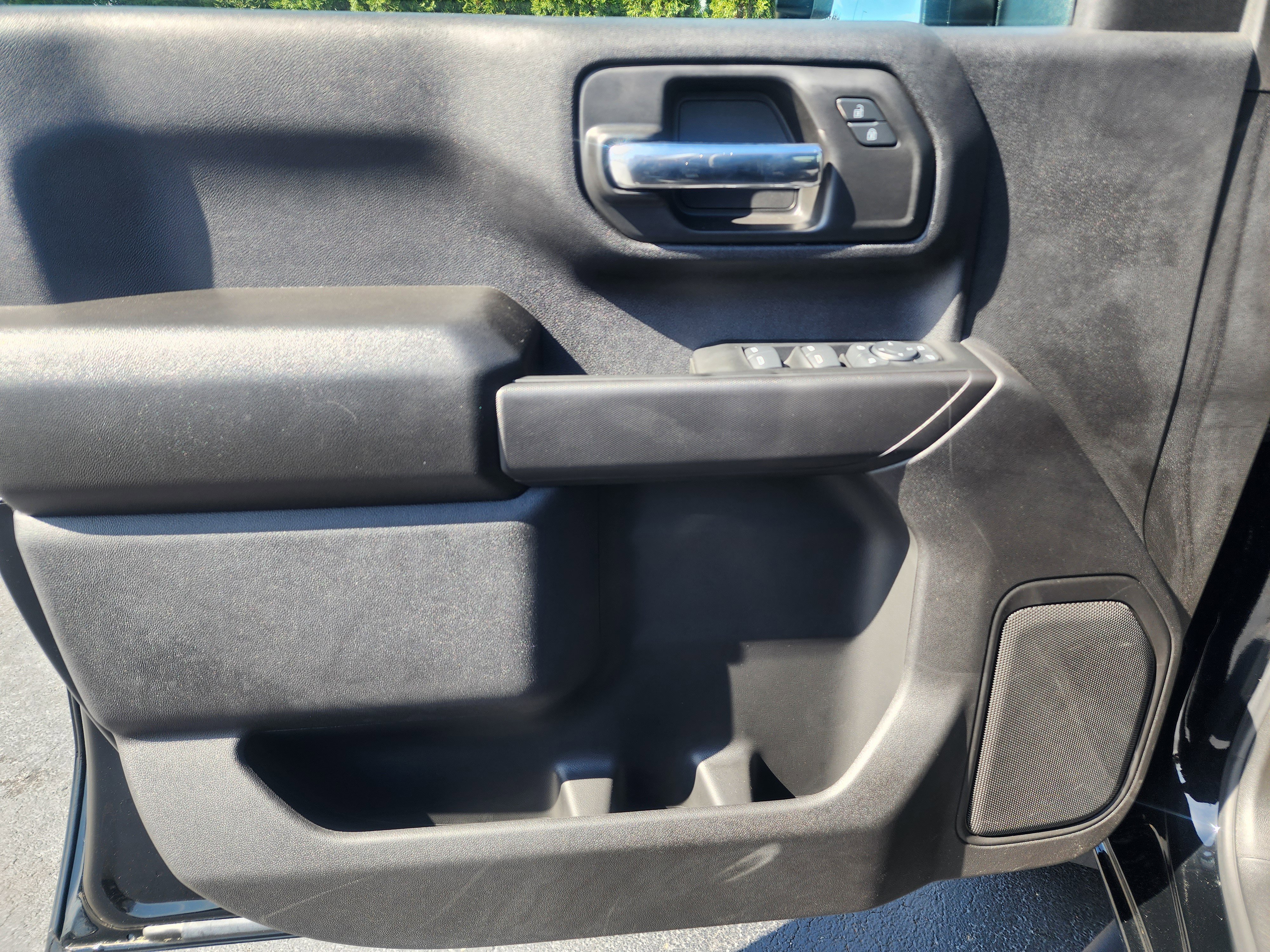 New 2025 Chevrolet Silverado 2500 Custom w/ Custom Value Package image 25