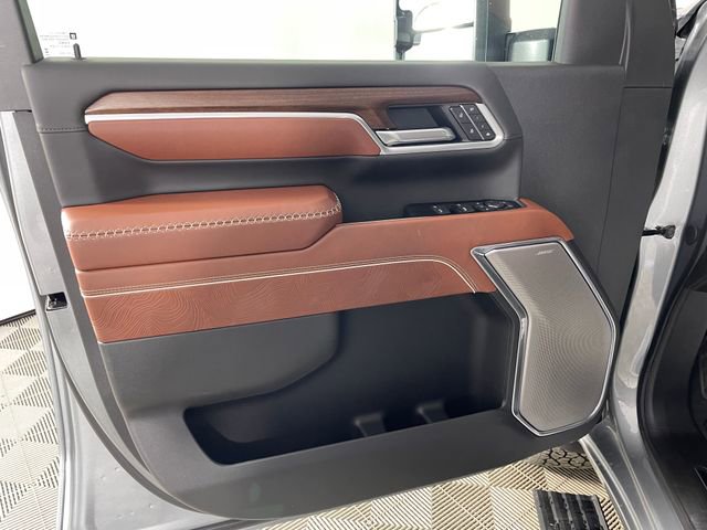 New 2026 GMC Sierra 2500 Denali Ultimate w/ Max Trailering Package image 13