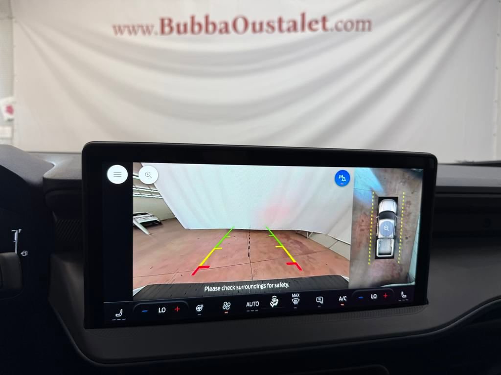 New 2025 Ford Maverick Lobo image 15