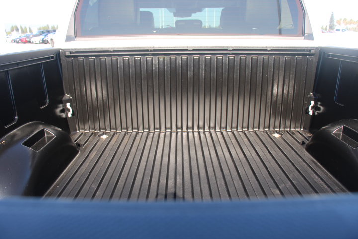 Used 2024 Toyota Tundra Limited AWD/4WD image 16