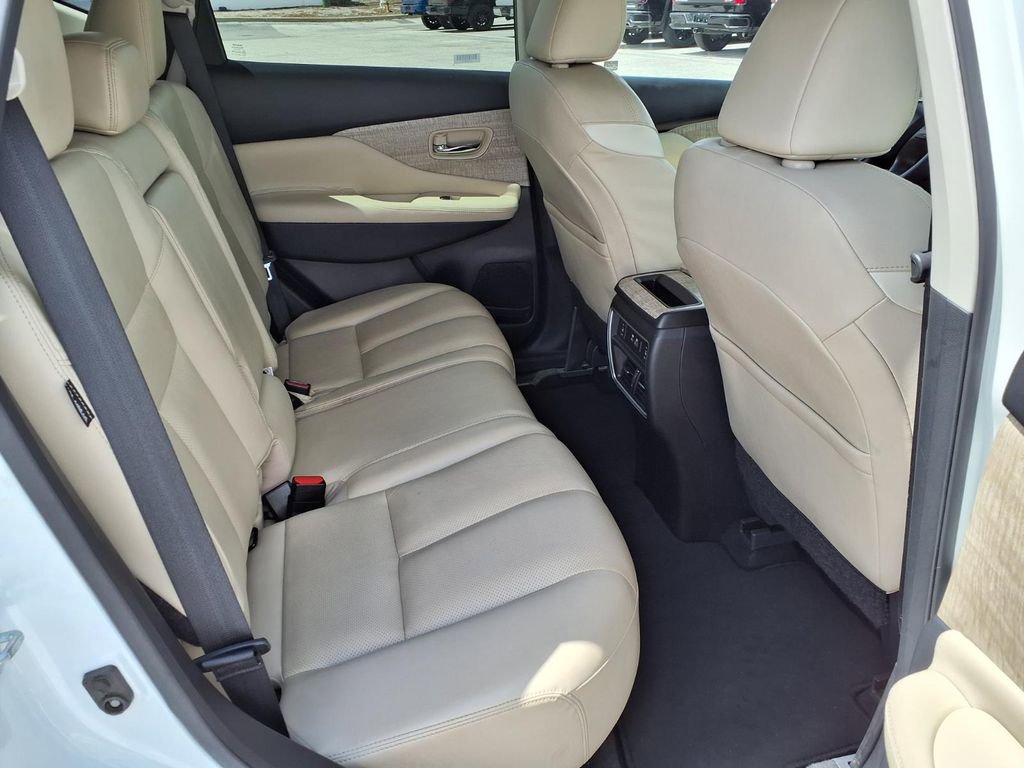 Used 2023 Nissan Murano SL image 16
