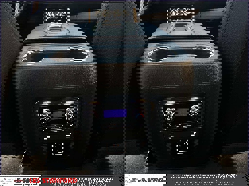 Certified 2024 GMC Yukon XL Denali image 16