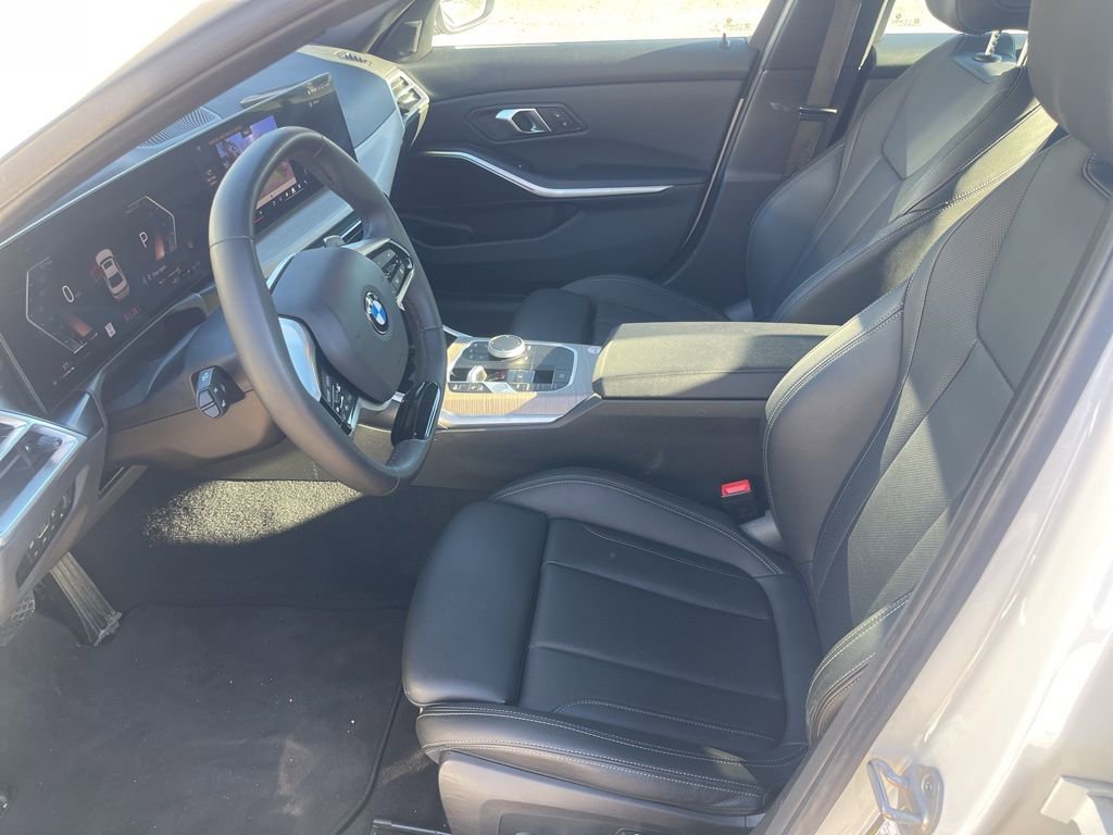 Used 2025 BMW 330i xDrive Sedan image 13