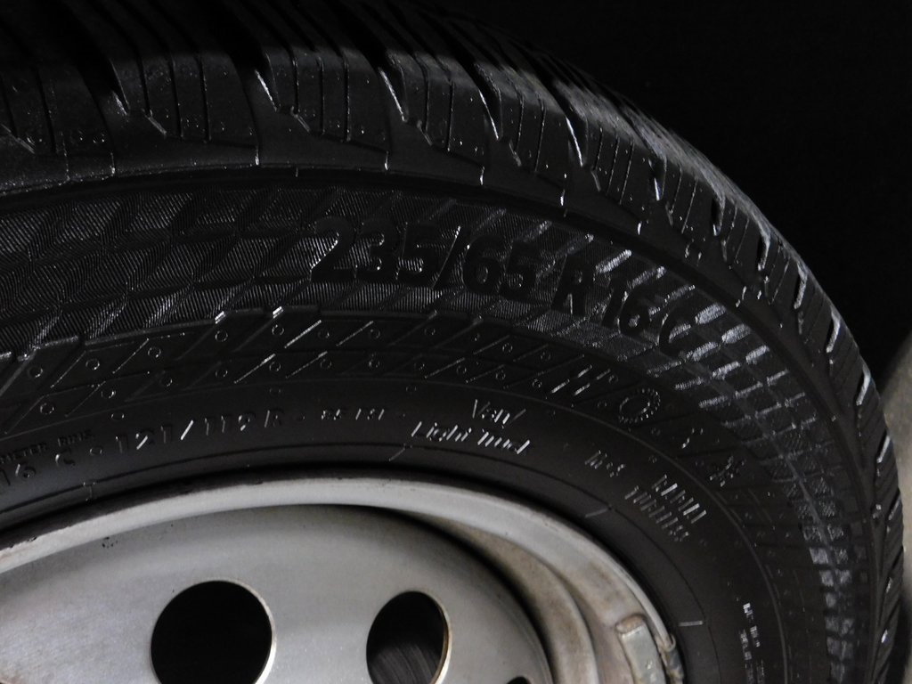 Used 2023 Ford Transit 250 148 High Roof Extended AWD image 95