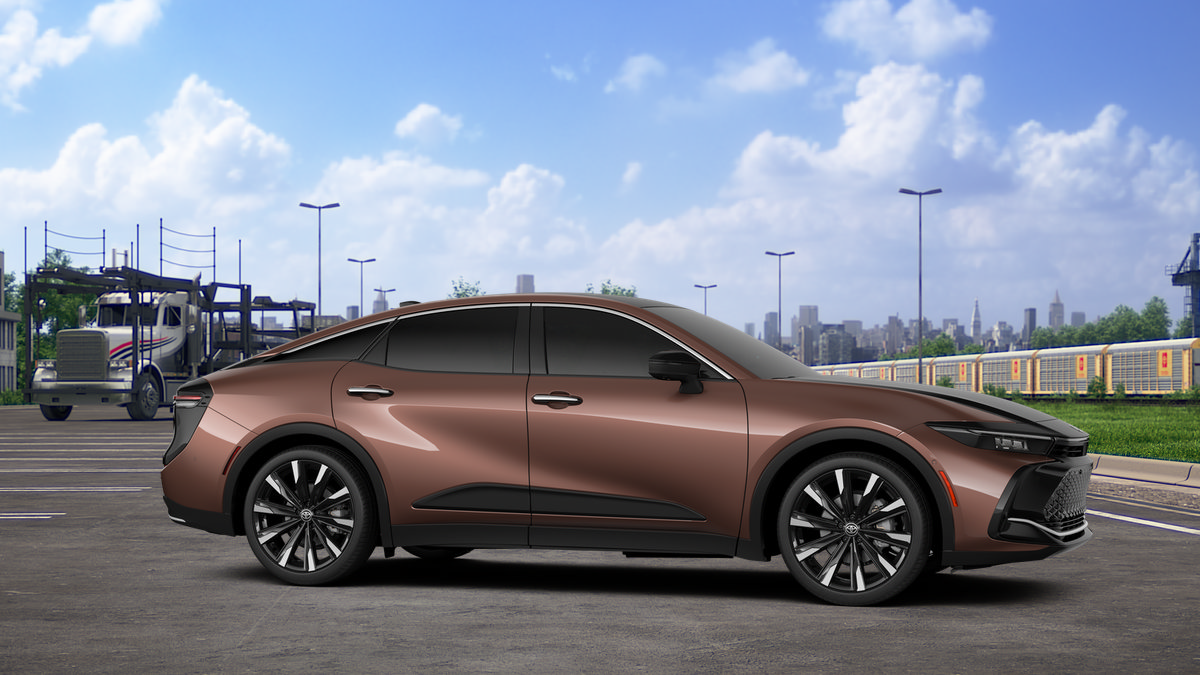 New 2026 Toyota Crown Platinum AWD/4WD image 13
