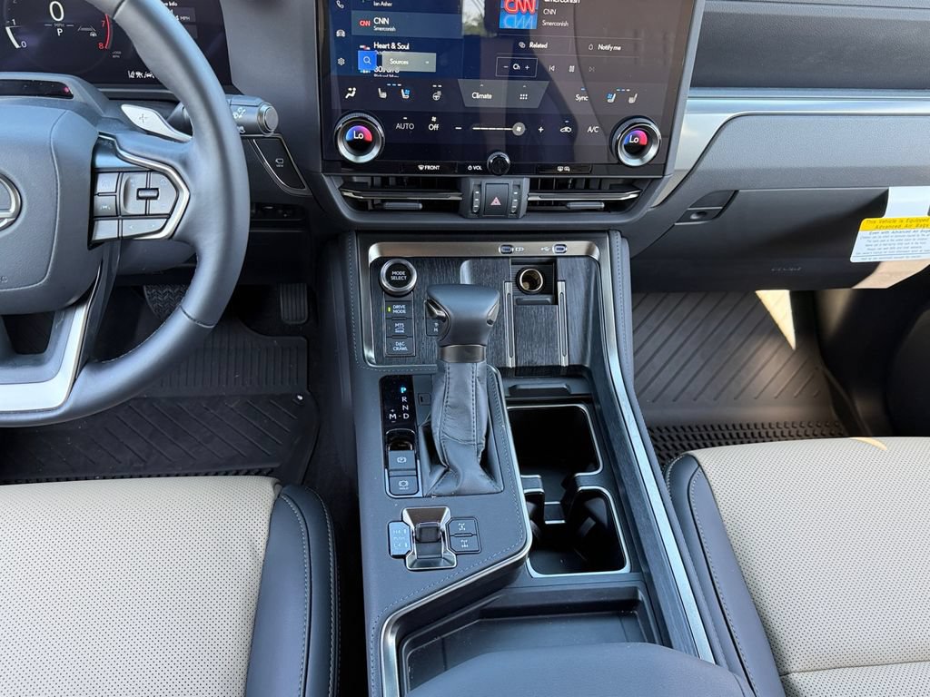 Certified 2026 Lexus GX 550 AWD/4WD image 16