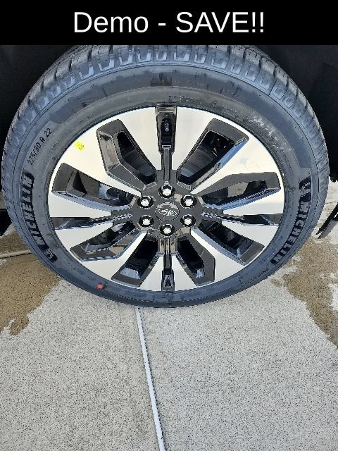 New 2026 Ford Expedition Platinum w/ Driver's Package AWD/4WD image 9