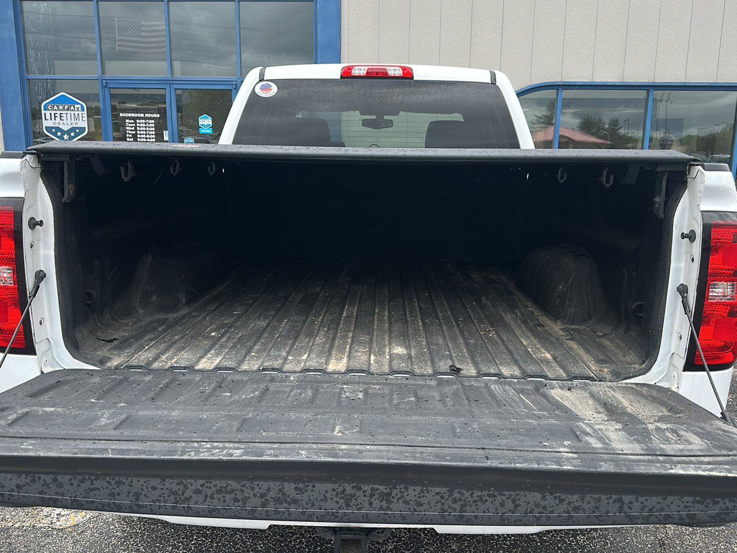 Used 2018 Chevrolet Silverado 1500 LT w/ Rally 2 Edition AWD/4WD image 12