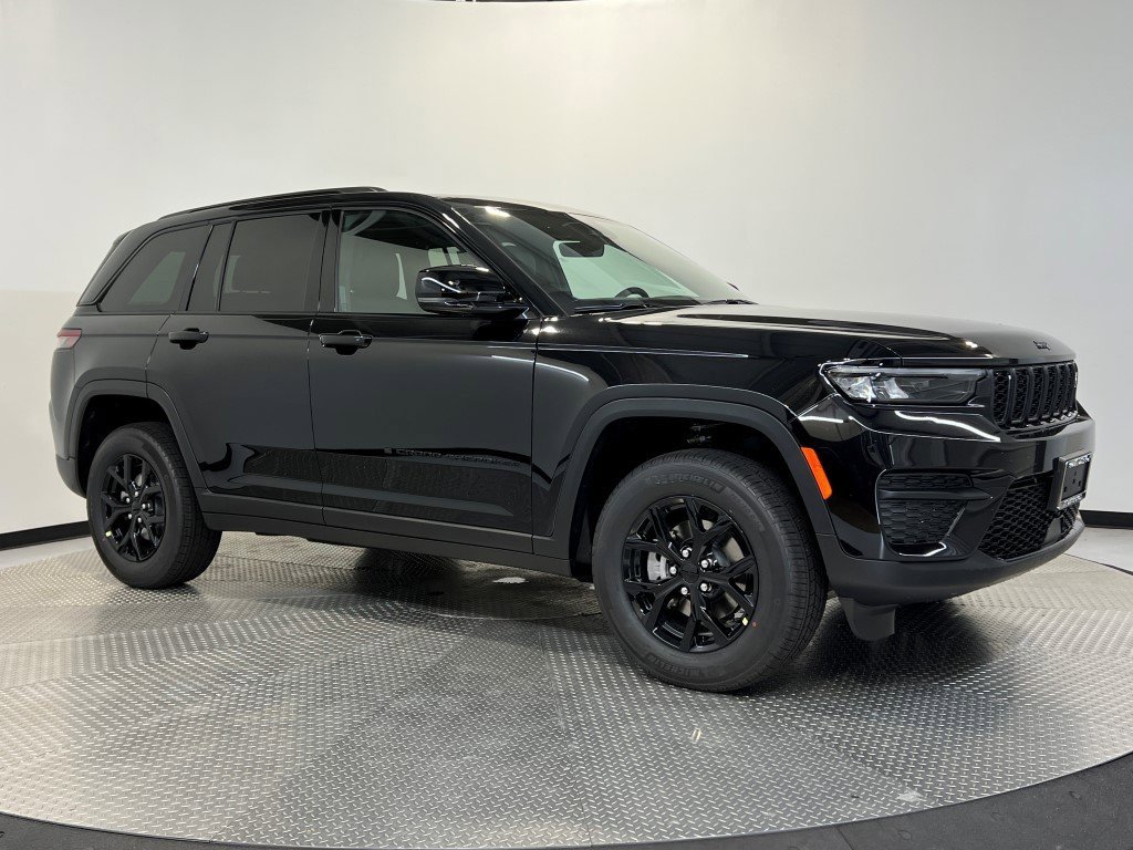 New 2025 Jeep Grand Cherokee Altitude