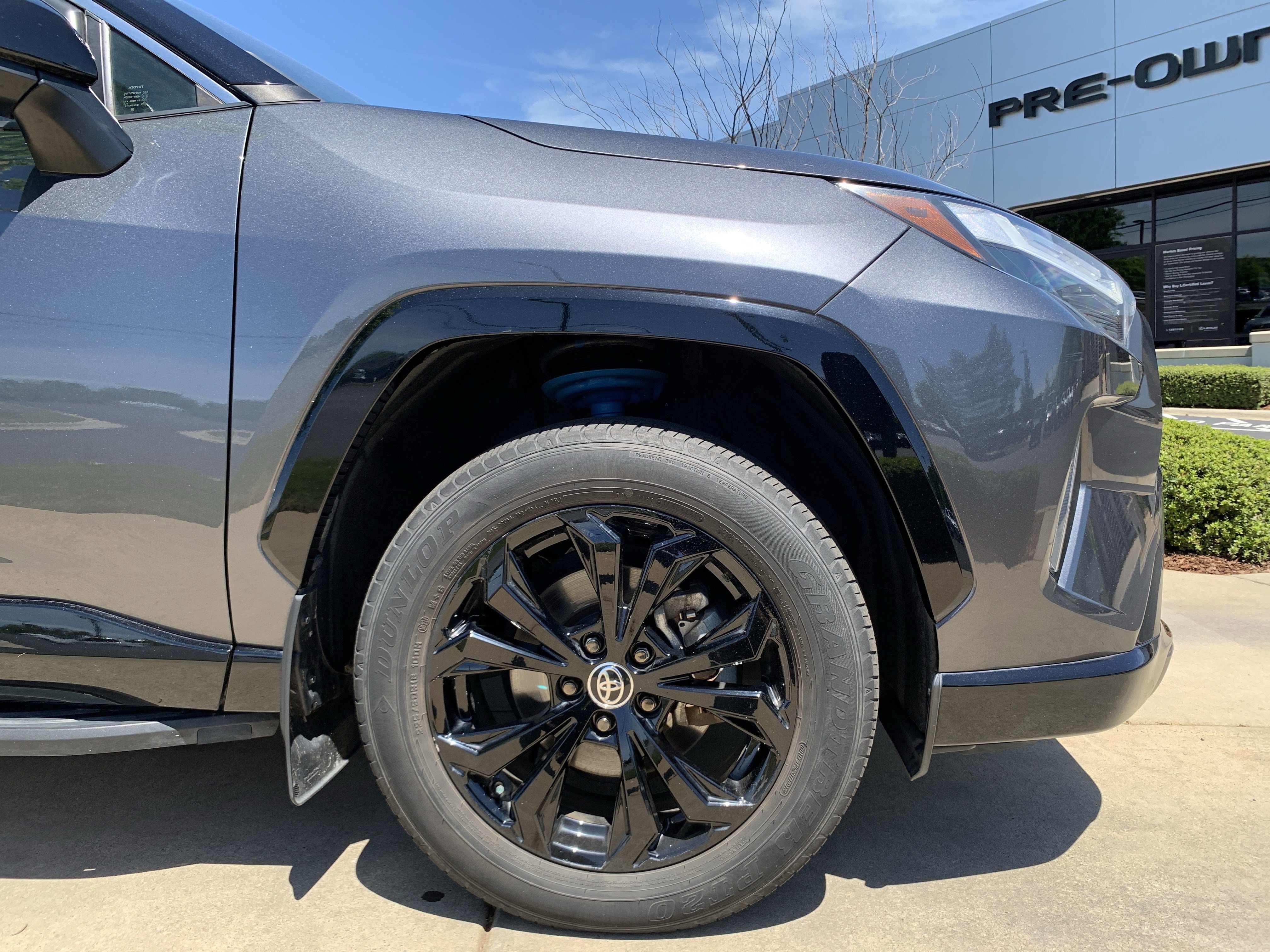 Used 2022 Toyota RAV4 XSE AWD/4WD image 13