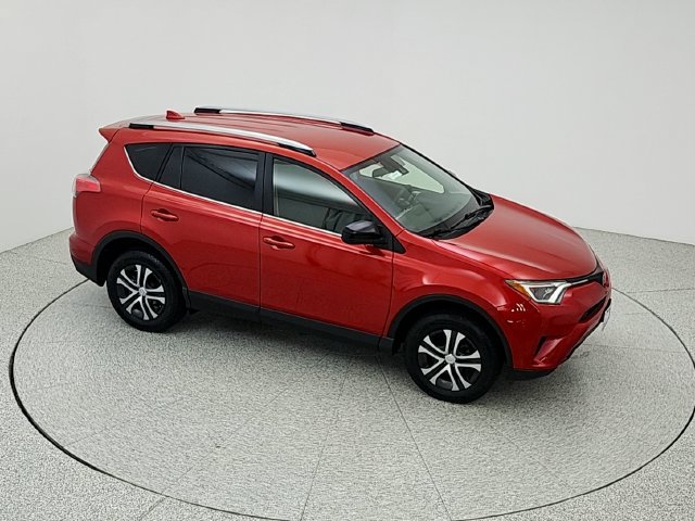 Used 2017 Toyota RAV4 LE w/ Carpet Mat Package AWD/4WD image 15