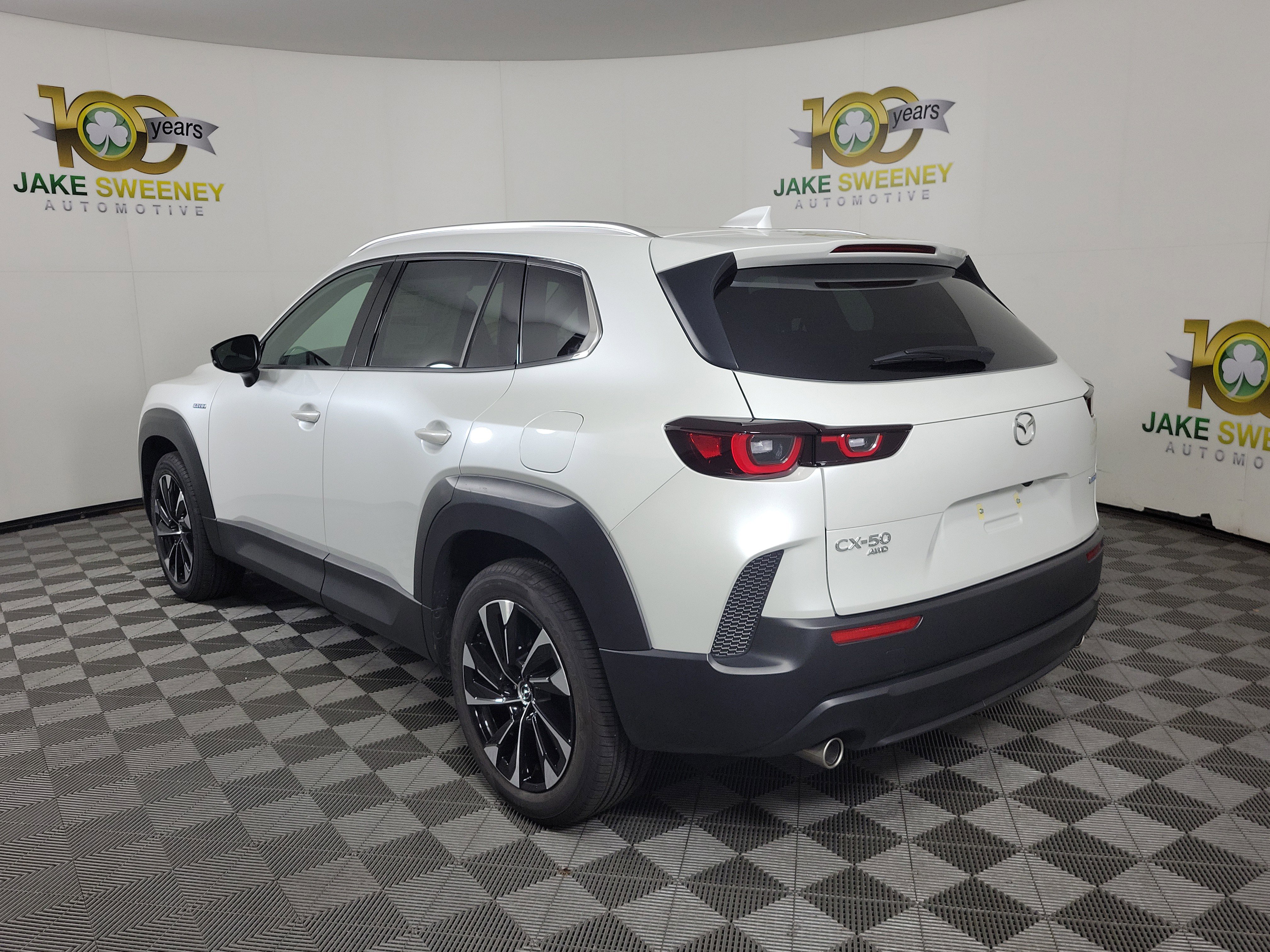 Certified 2025 MAZDA CX-50 2.5 Hybrid w/ Weather Package image 6