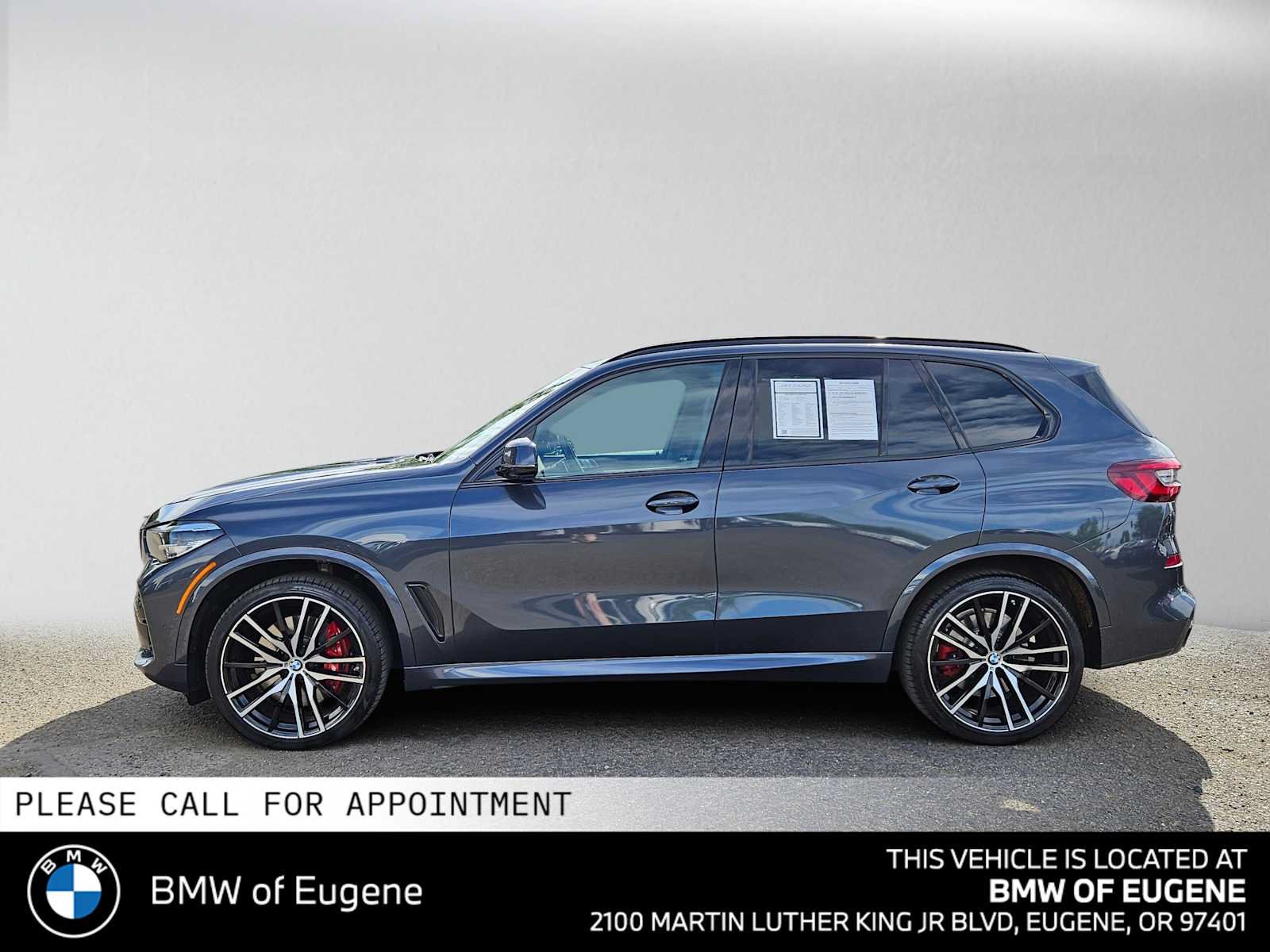 Used 2022 BMW X5 M50i w/ Premium Package AWD/4WD image 6