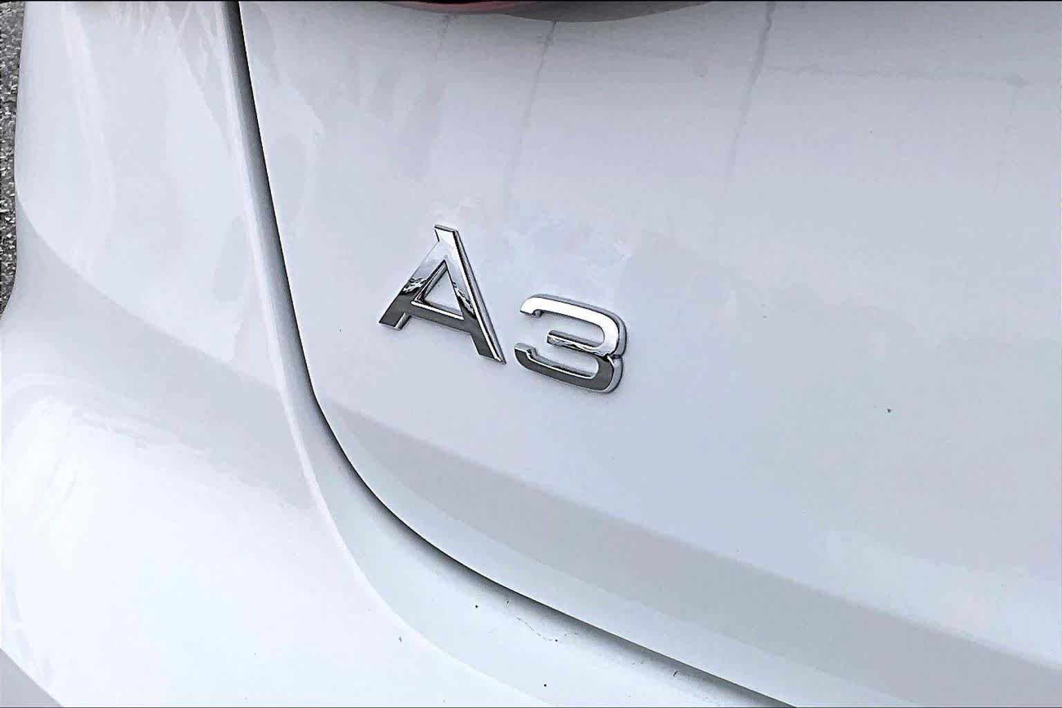 Used 2023 Audi A3 2.0T Premium w/ Convenience Package FWD image 10