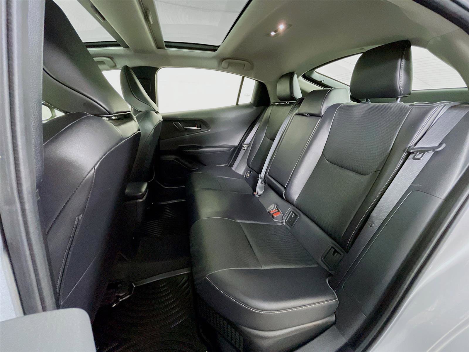 Used 2024 Toyota Prius XLE image 26