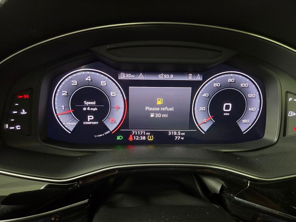 Used 2019 Audi Q8 Premium w/ Convenience Package image 17