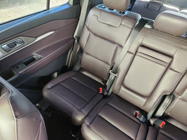 New 2026 Ford Explorer Platinum image 13