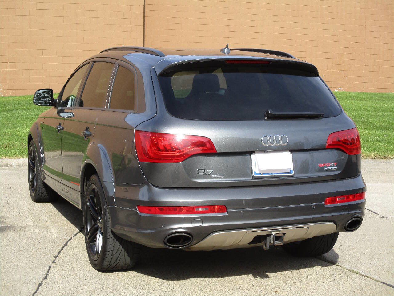 Used 2015 Audi Q7 3.0T S line Prestige w/ Sport Edition AWD/4WD image 42