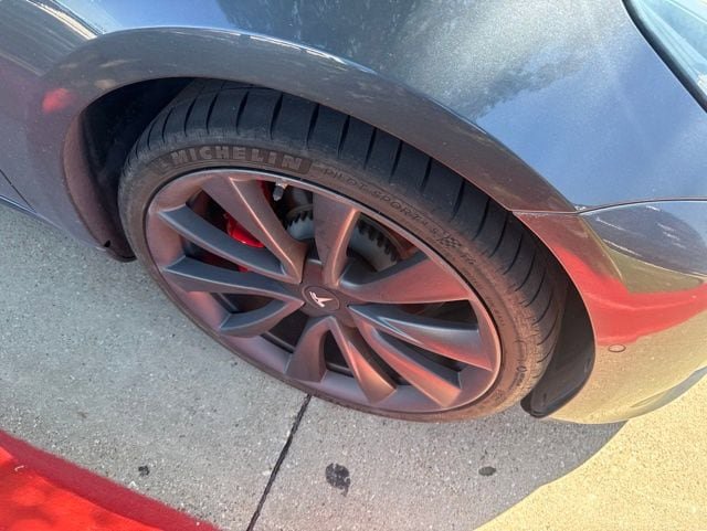 Used 2020 Tesla Model 3 Performance AWD/4WD image 4