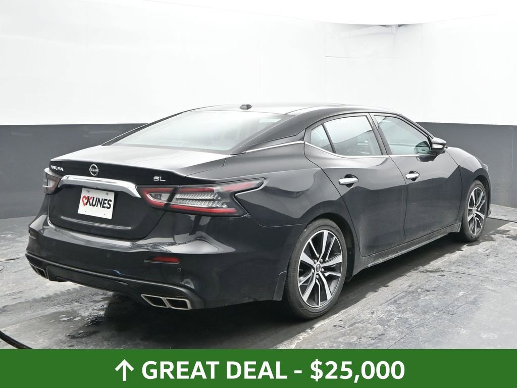 Used 2023 Nissan Maxima SL image 11