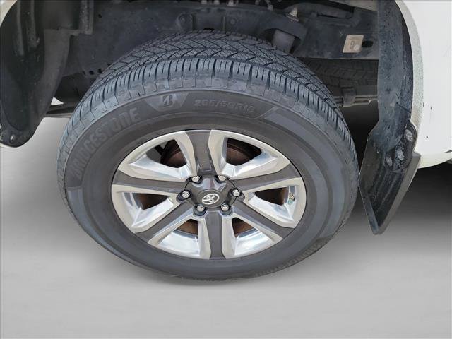 Used 2018 Toyota Tacoma Limited AWD/4WD image 11