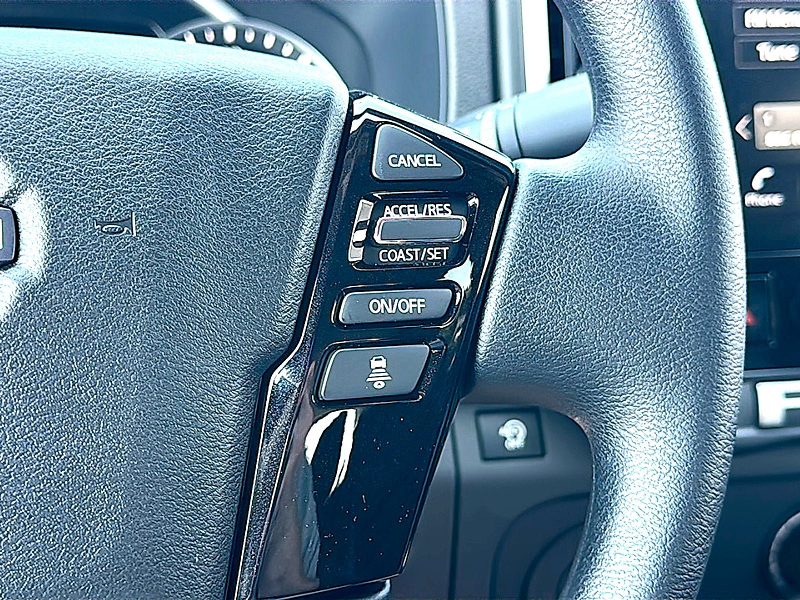 New 2027 Nissan Frontier SV RWD image 18
