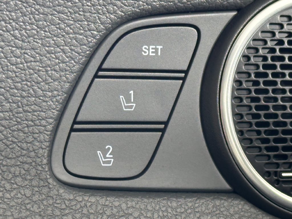 Used 2022 Hyundai Sonata Limited FWD image 38