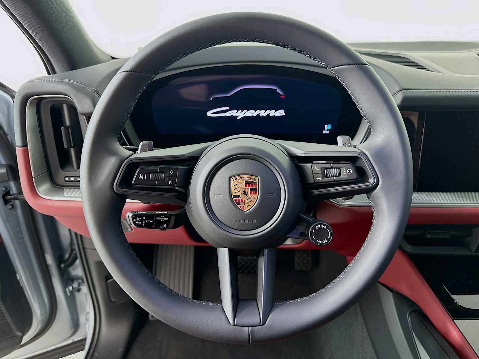 New 2026 Porsche Cayenne image 14