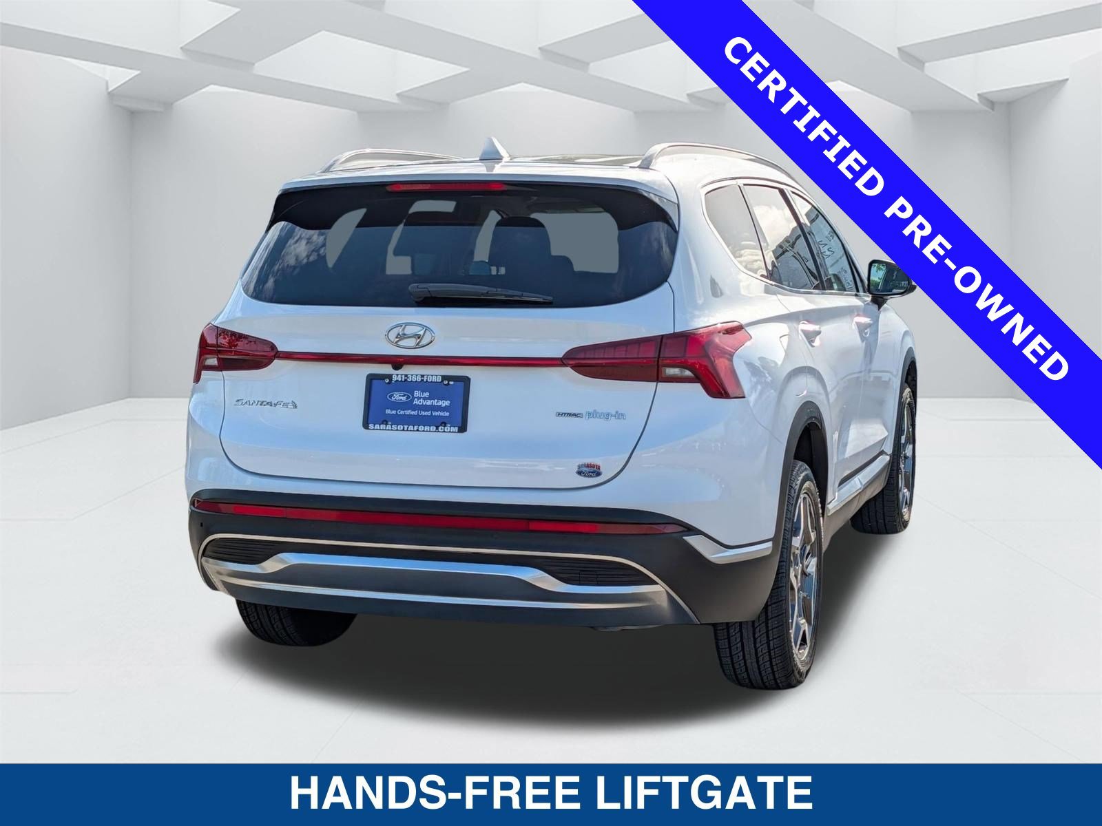 Used 2023 Hyundai Santa Fe SEL Convenience AWD/4WD image 4