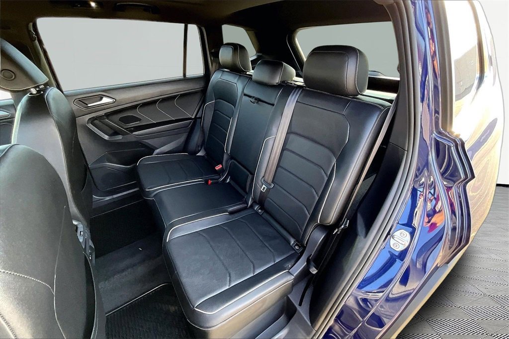 Used 2022 Volkswagen Tiguan SEL R-Line image 26