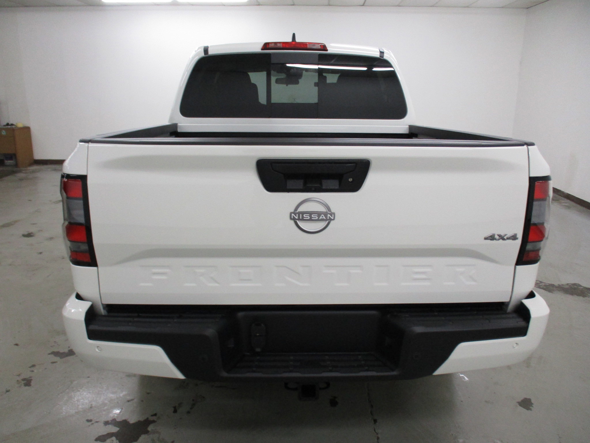 New 2026 Nissan Frontier SV w/ SV Convenience Package AWD/4WD image 7