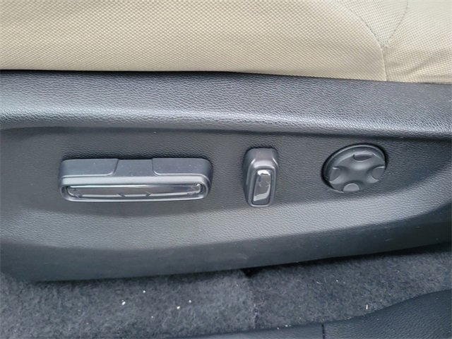 Certified 2022 Honda CR-V EX image 17