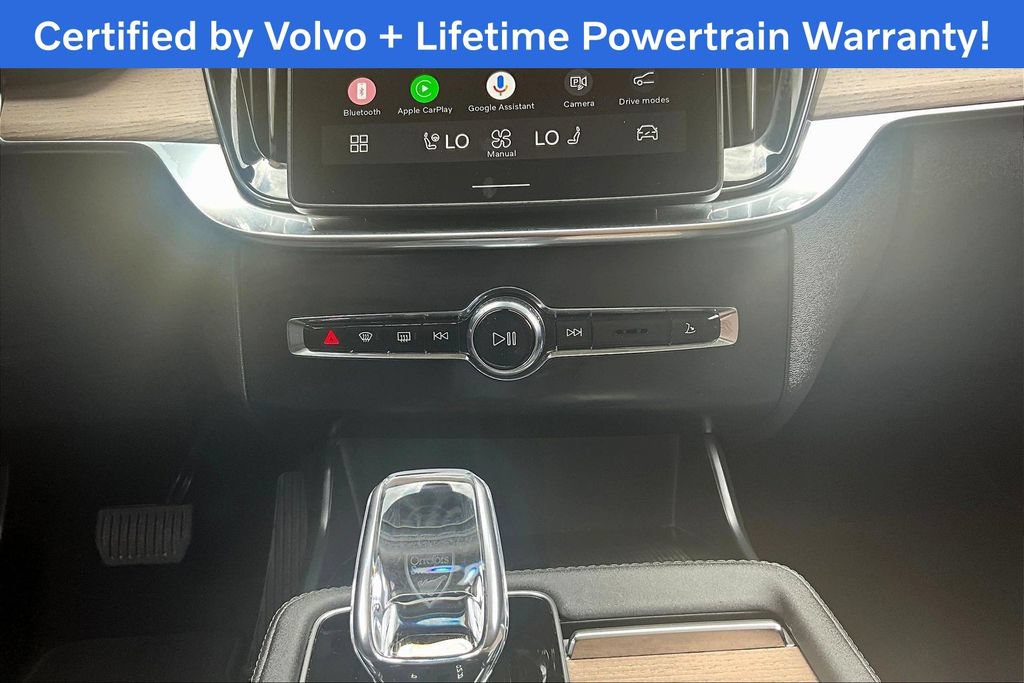 Used 2025 Volvo XC90 B6 Plus AWD/4WD image 43