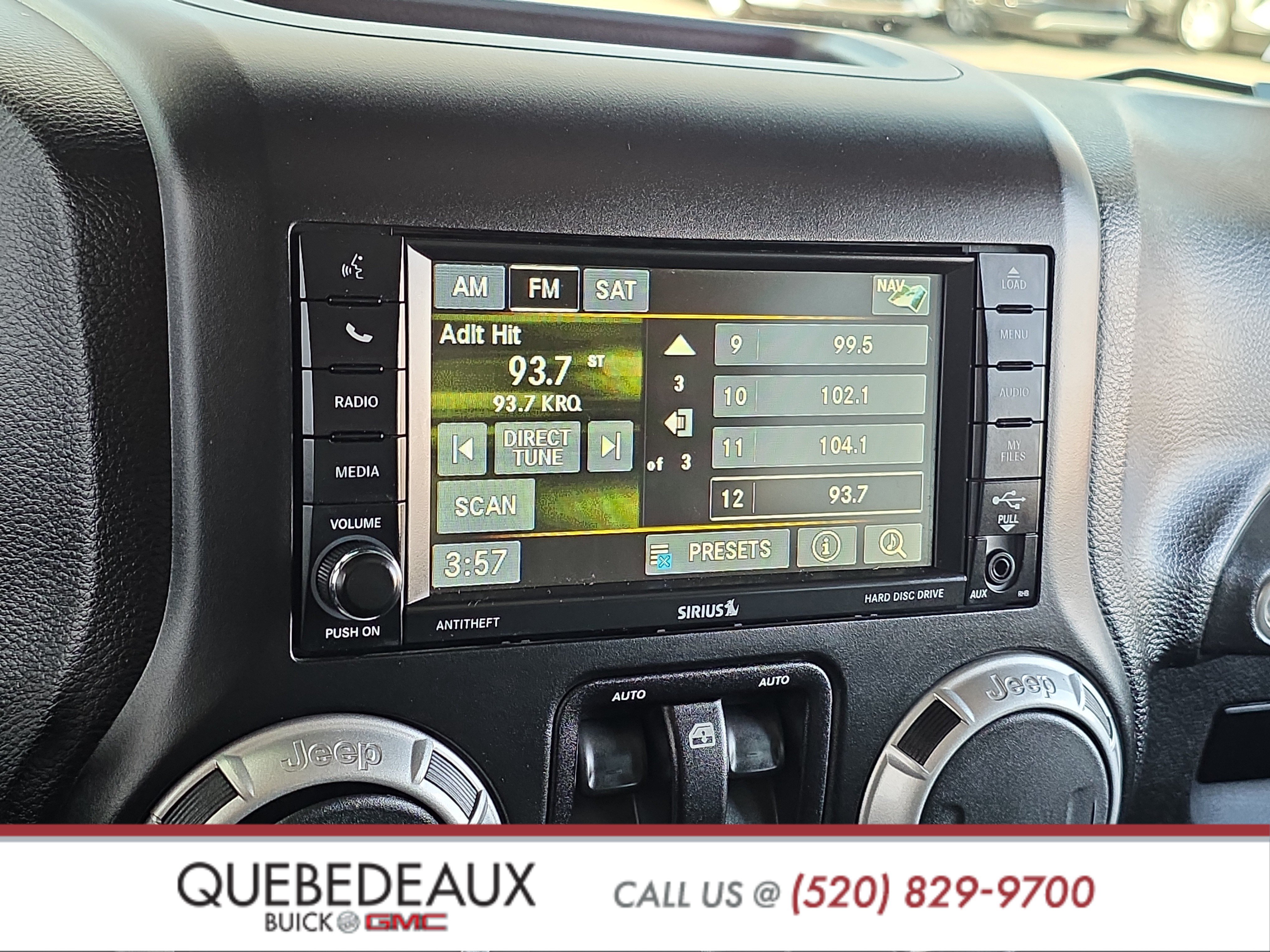 Used 2017 Jeep Wrangler Rubicon AWD/4WD image 18