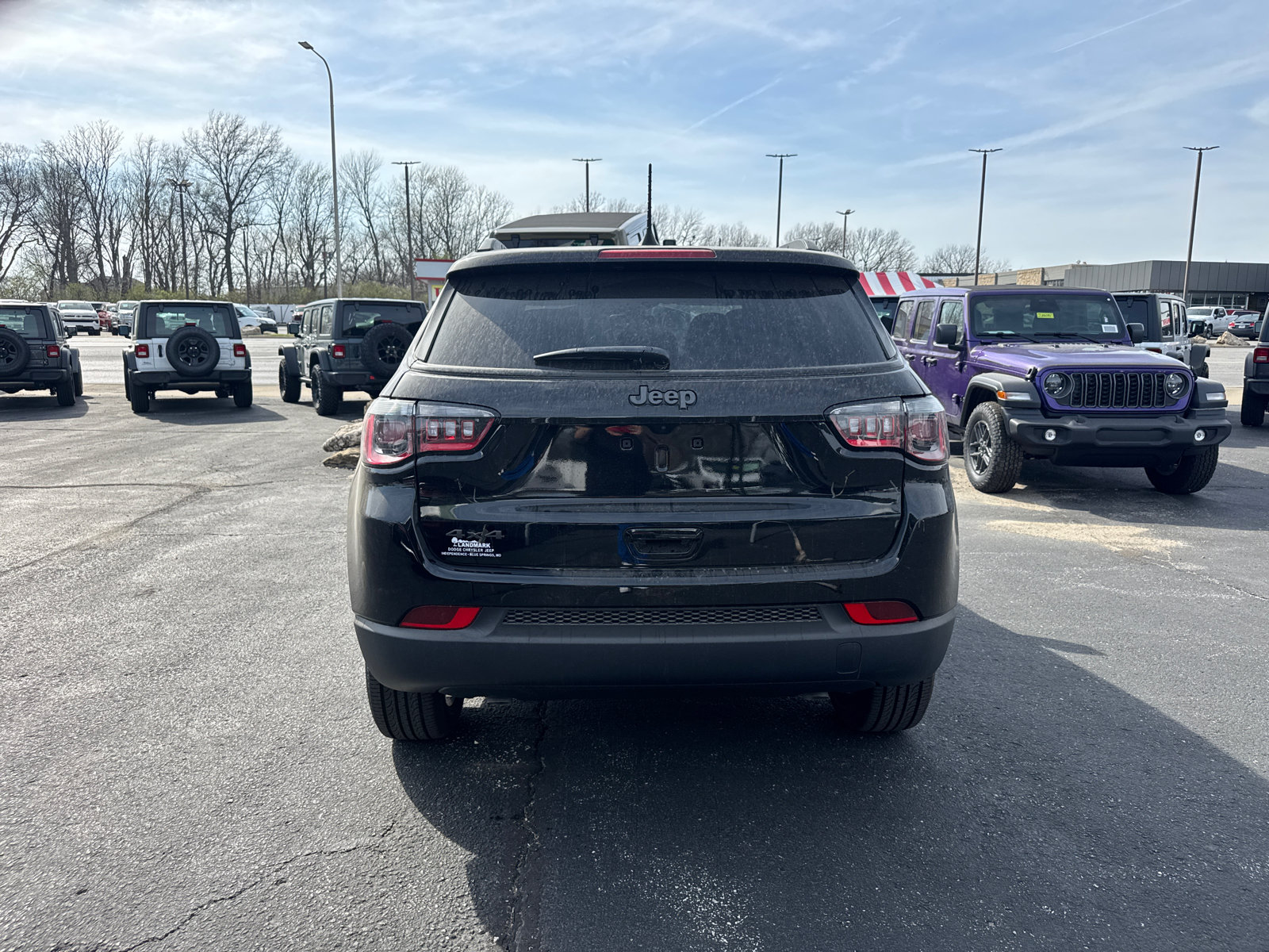 New 2026 Jeep Compass Latitude AWD/4WD image 4