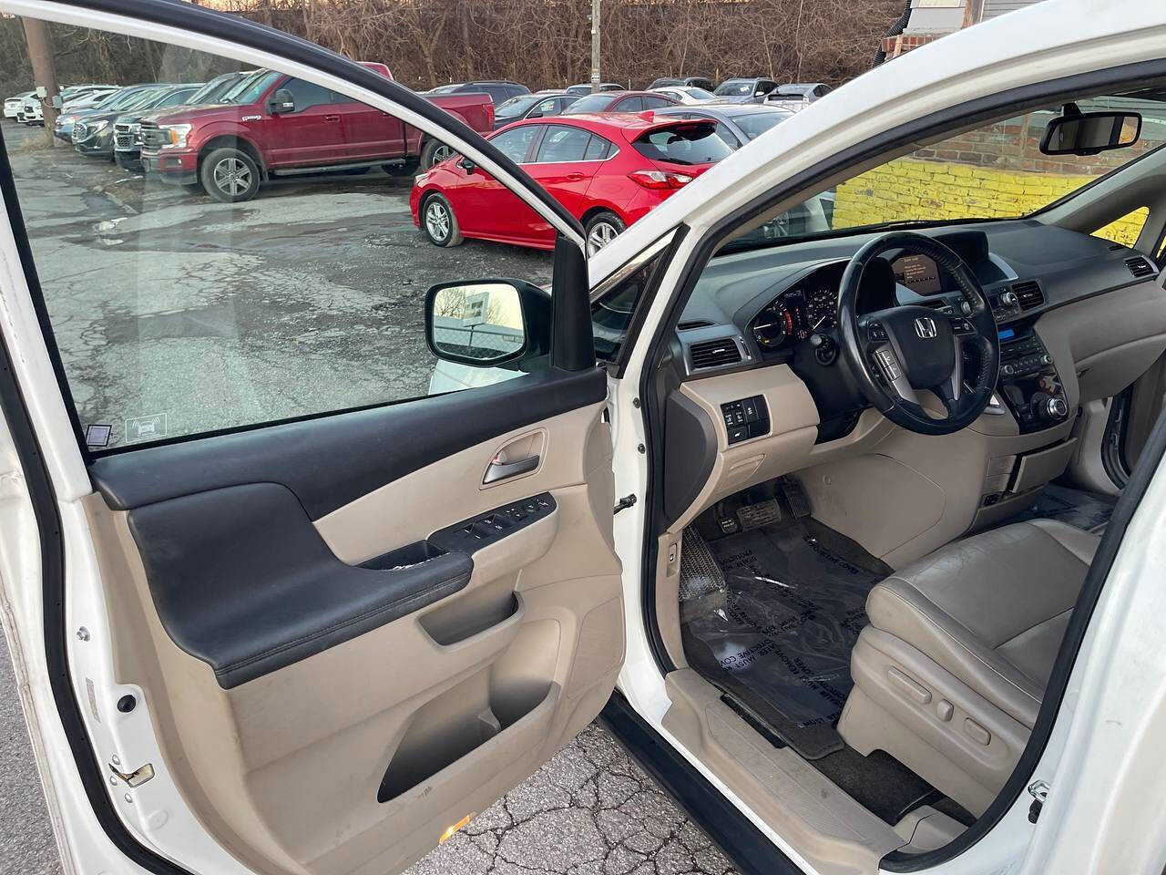 Used 2011 Honda Odyssey EX-L image 9