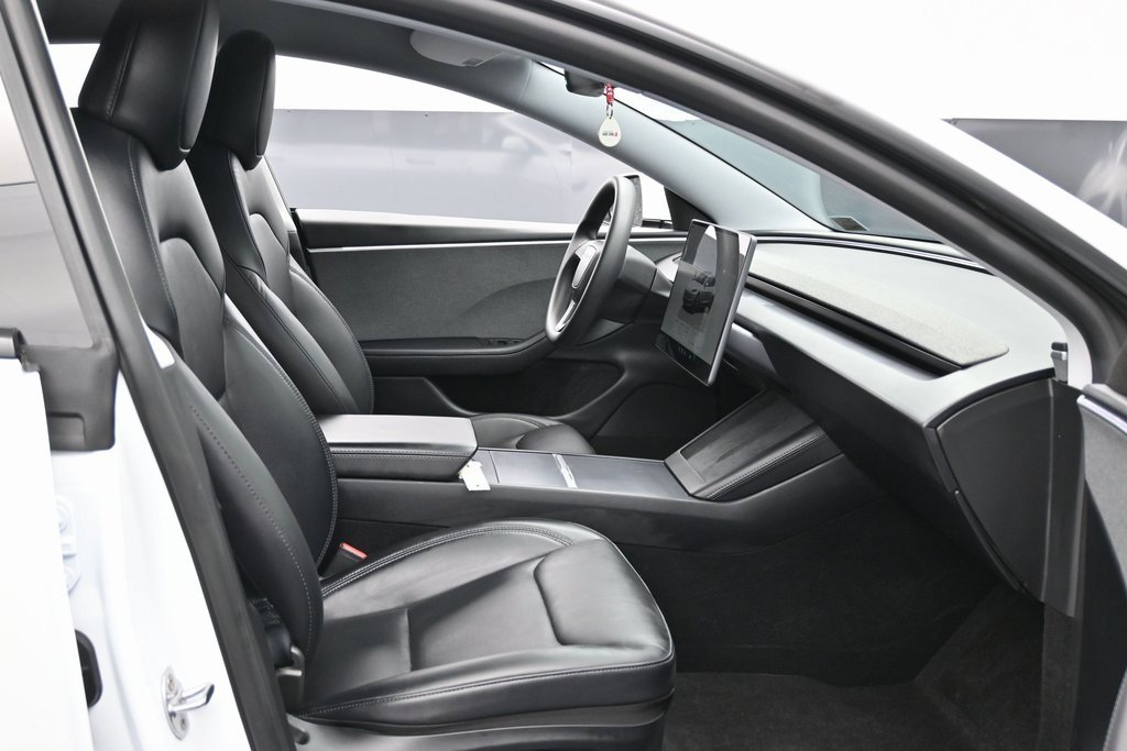 Used 2025 Tesla Model 3 Long Range image 22