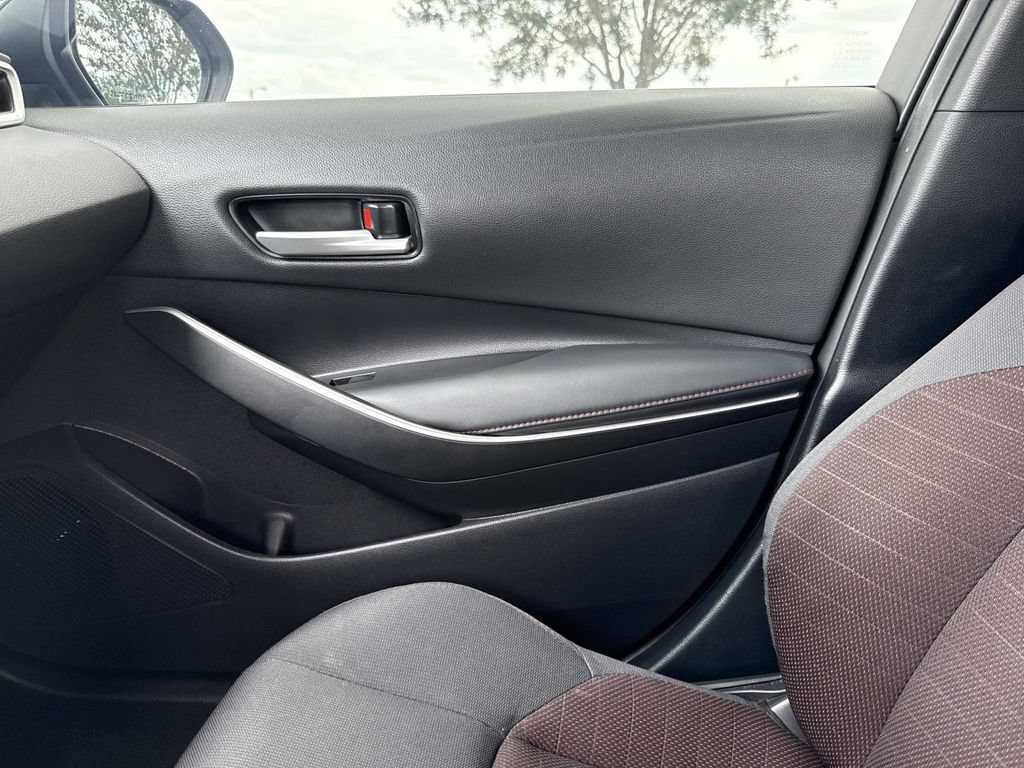 Used 2024 Toyota Corolla SE FWD image 27