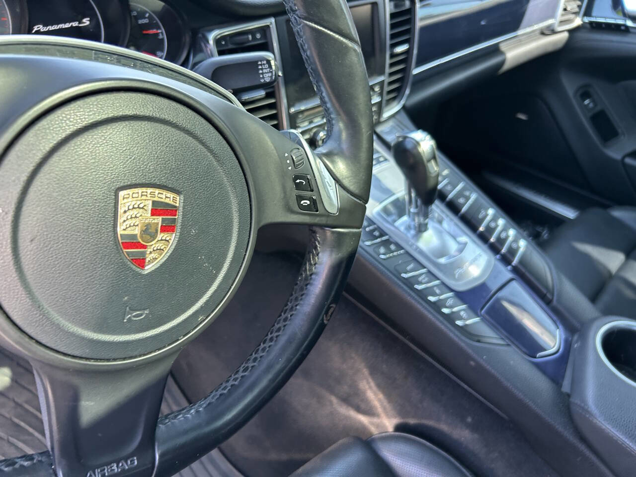 Used 2013 Porsche Panamera S image 5