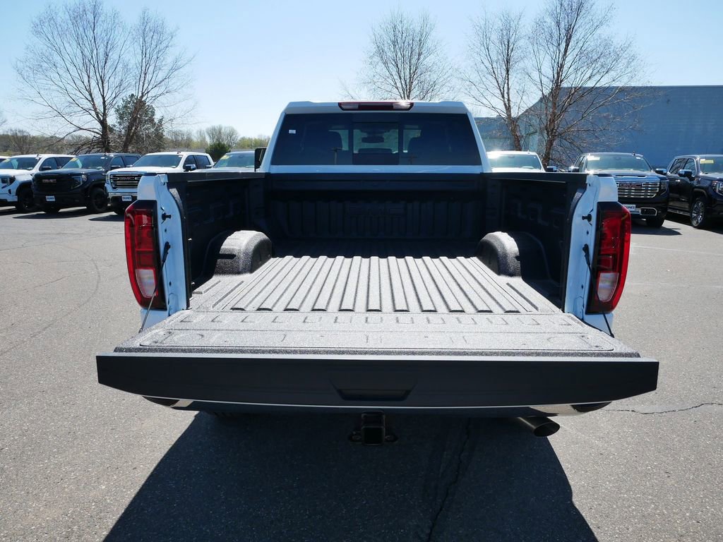 New 2026 GMC Sierra 2500 SLE w/ SLE Value Package; AWD/4WD image 7