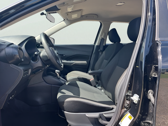 Used 2024 Nissan Kicks S FWD image 15