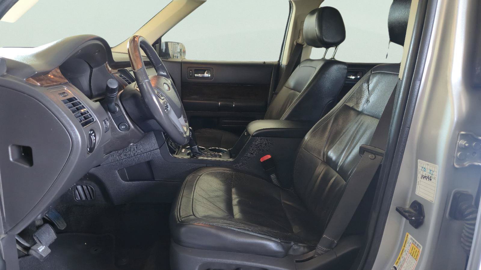 Used 2018 Ford Flex Limited FWD image 13